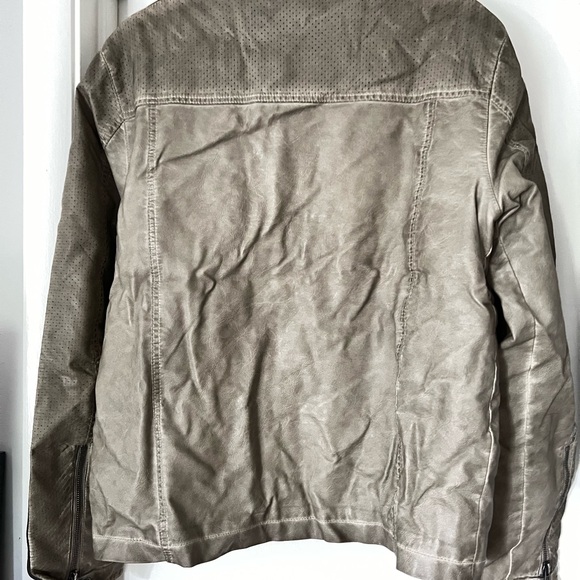 Wilson’s Leather Distressed Biker Jacket - Picture 3 of 8